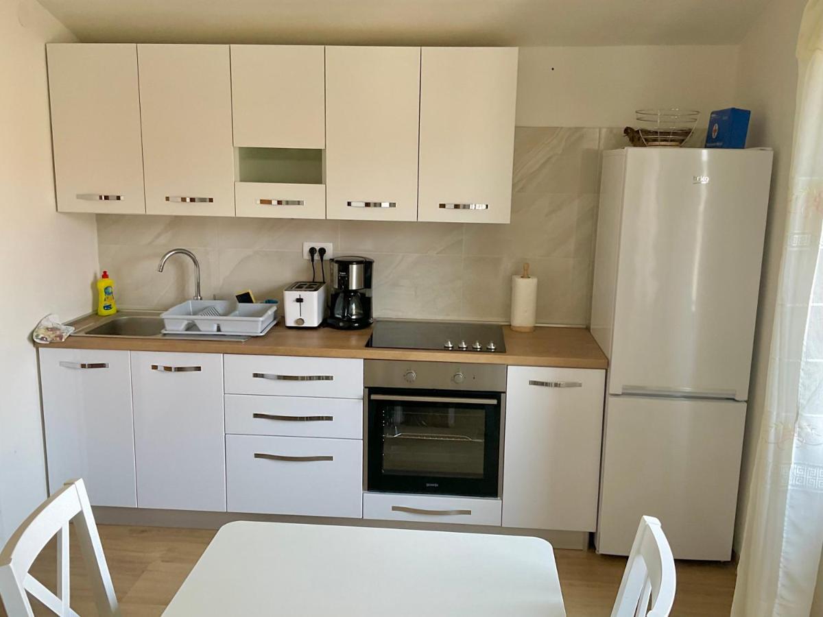 Apartmani Piculo 普利莫顿 外观 照片